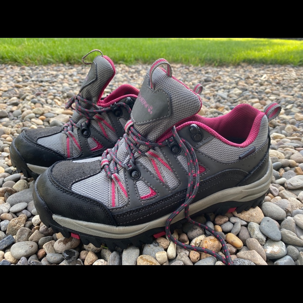 BearPaw hiking shoes size 8